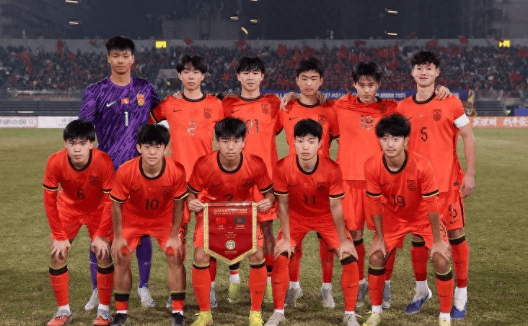 乐鱼体育登录入口-2-0，3-1！亚洲杯疯狂一夜！日本晋级卡塔尔出局，国足出线创历史